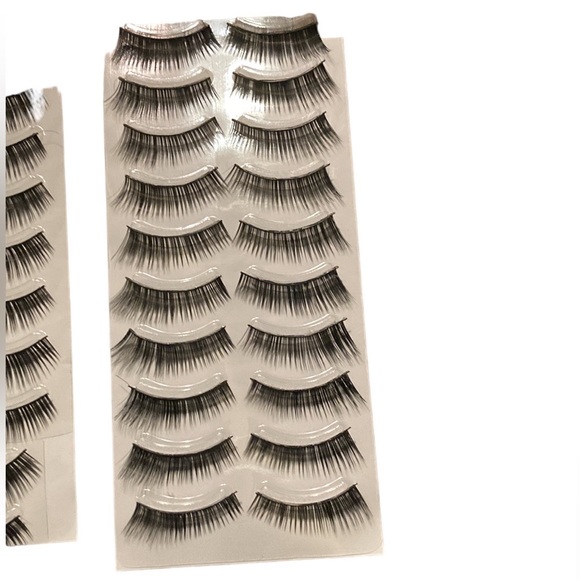 WLEEC Beauty False Eyelashes 70 Pairs Set - Picture 5 of 10